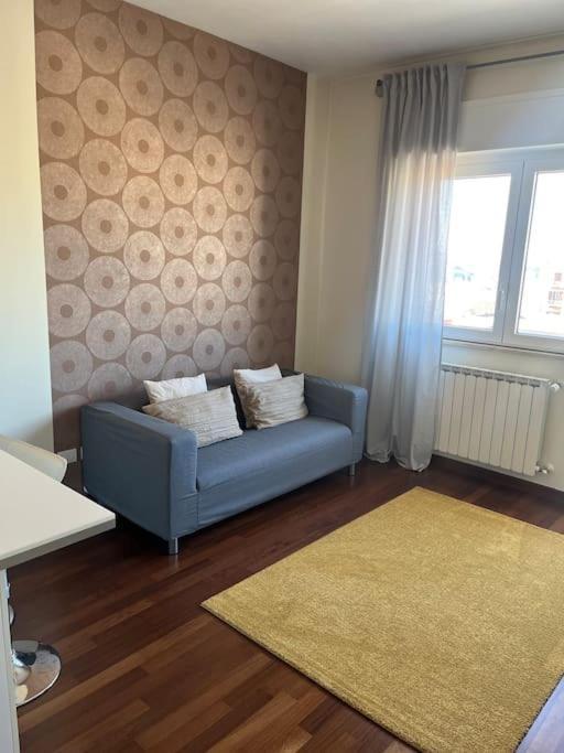 Suite 220 Bari Luaran gambar