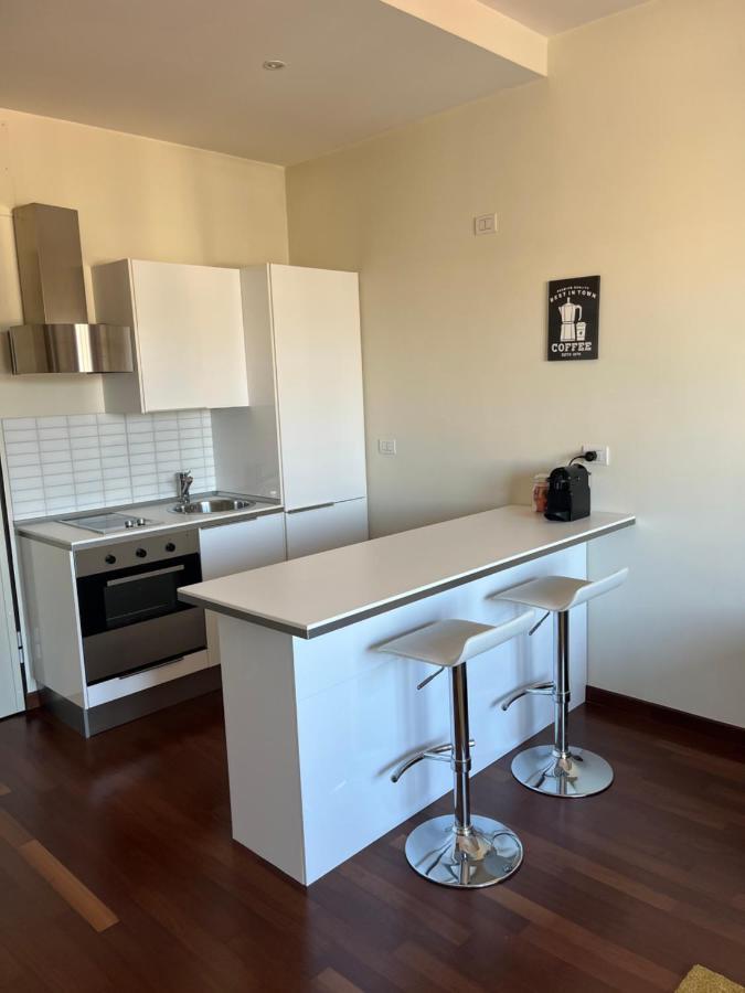 Suite 220 Bari Luaran gambar