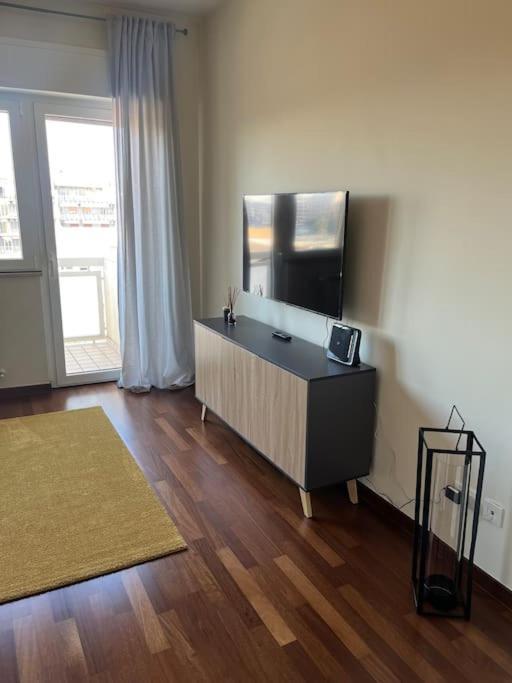Suite 220 Bari Luaran gambar